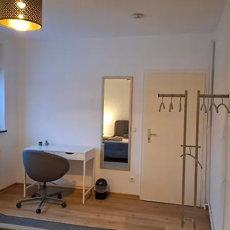 Ubytování v soukromí In Wg Aehnlicher Nahe Vw, - Wlan & Parkplatz - Citystay - Bulli Wolfsburg