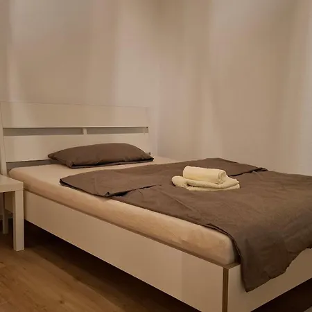 Ubytování v soukromí In Wg Aehnlicher Nahe Vw, - Wlan & Parkplatz - Citystay - Bulli *