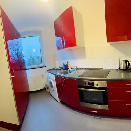 Zimmer, In Moderner Wohnung, Zentral Und Ruhig - Citystay Wolfsburg - Bulli *