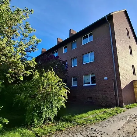 In Wg Aehnlicher Nahe Vw, - Wlan & Parkplatz - Citystay - Bulli * Wolfsburg