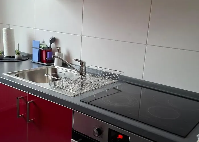Zimmer, In Moderner Wohnung, Zentral Und Ruhig - Citystay Wolfsburg - Bulli *