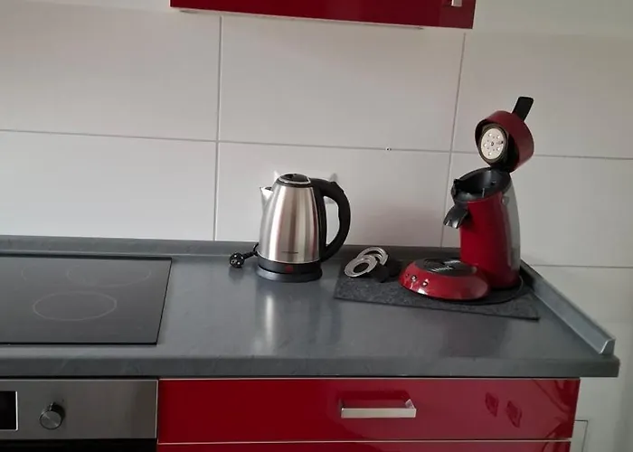 Zimmer, In Moderner Wohnung, Zentral Und Ruhig - Citystay Wolfsburg - Bulli
